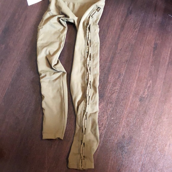 NWT Free People Raider seamless Leggings, XS/S - Picture 3 of 4